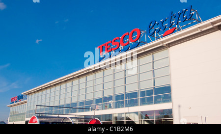 Tesco supermercato Extra Long Eaton città Derbyshire Nottinghamshire England Regno Unito GB EU Europe Foto Stock