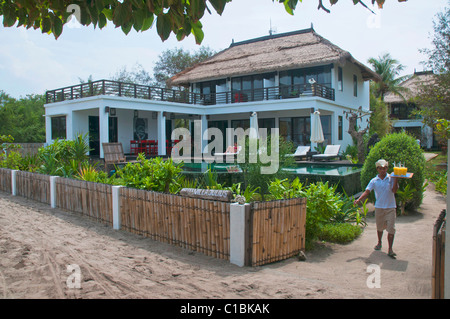 Villa di lusso sulla spiaggia di Gili Trawangan una piccola isola a Lombok Indonesia Foto Stock