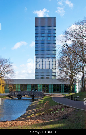 Università di Sheffield Arts Tower da Weston Park Foto Stock