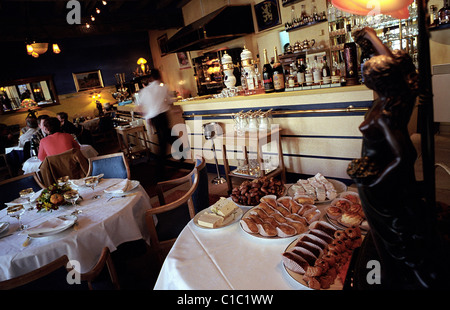 Francia, Eure et Loir, La Maison du Saumon ristorante a Chartres Foto Stock