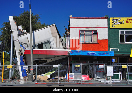 Negozi danneggiati dal 22 Feb. 2011 terremoto, Linwood, Christchurch, regione di Canterbury, Isola del Sud, Nuova Zelanda Foto Stock