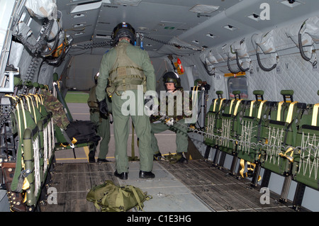 La Merlin ( Gli uccelli rapaci) HC3 e HC3a vengono azionati da n. 28(CA) Squadron e 78 Squardron a RAF Benson. Foto Stock