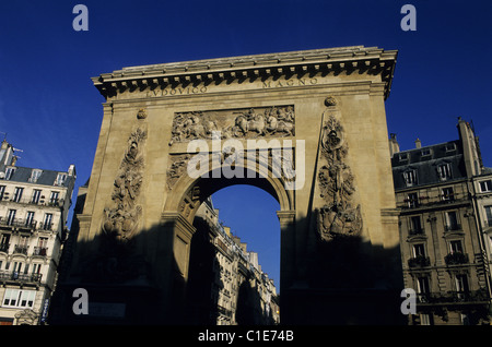 Francia, Parigi, Saint Denis porta ordinato da Luigi XIV, Boulevard Bonne Nouvelle Foto Stock