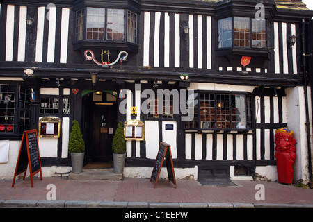 Lo Star Inn (ricostruito nel XVI secolo), High St, Alfriston, East Sussex, England, Regno Unito Foto Stock