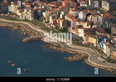 Un Guarda visto dalla Santa Tegra Montagna. Foto Stock