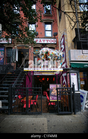 Piccola impresa nel quartiere di San Marco posto, East Village, Manhattan New York City Foto Stock