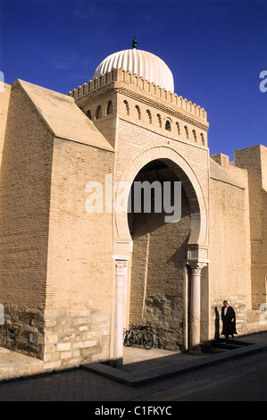 Tunisia Kairouan città santa elencati come patrimonio mondiale dall'UNESCO, la grande moschea Foto Stock