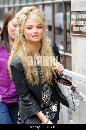 Emma Rigby lascia BBC Radio One di Londra - Inghilterra - 28.05.09 Foto Stock