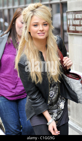 Emma Rigby lascia BBC Radio One di Londra - Inghilterra - 28.05.09 Foto Stock