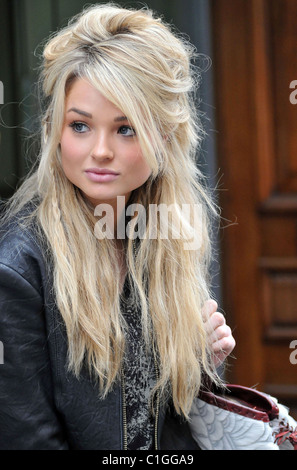 Emma Rigby lascia BBC Radio One di Londra - Inghilterra - 28.05.09 Foto Stock