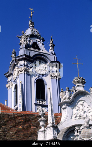 Austria Bassa Austria Durnstein, chiesa la torre campanaria in stile barocco Foto Stock