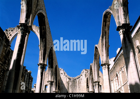Il Portogallo, Lisbona, Igreja do Carmo, chiesa del convento dei frati carmelitani Foto Stock