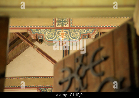 Uno sguardo all'interno Chiesa Hoarwithy Foto Stock