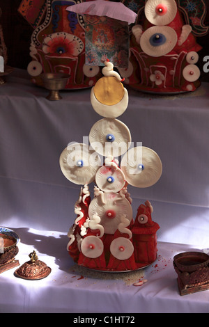 Popolo nepalese durante i riti buddhisti Nepal Himalaya Foto Stock