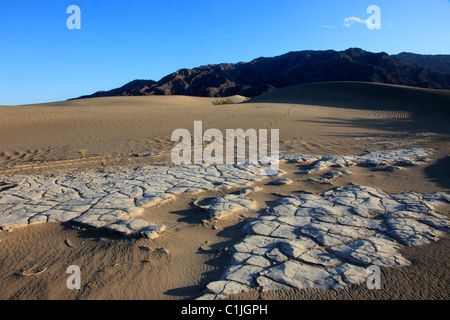 Stati Uniti, California, Valle della Morte, Parco Nazionale, Mesquite Flat, deposito di sale, Foto Stock