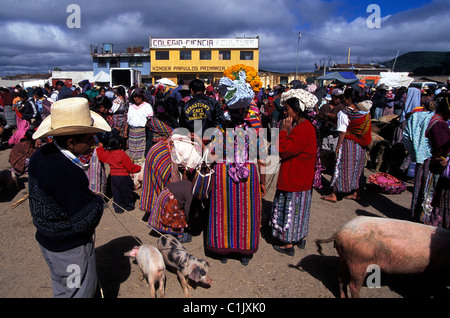 Guatemala, Totonicapan Reparto, San Francisco El Alto, mercato Foto Stock