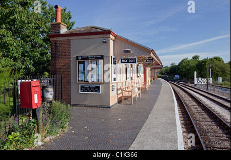 Stazione di Totnes Littlehempston sul South Devon Consted Steam Railway, Totnes, South Hams, Devon, Inghilterra, Regno Unito Foto Stock