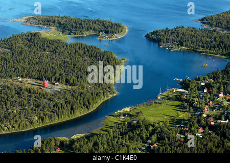 La Svezia, regione di Umea, villaggio di Bigdea sul Mar Baltico (vista aerea) Foto Stock