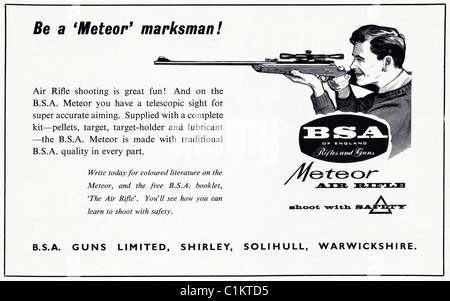 Annuncio originale negli anni sessanta del ragazzo rivista hobby per BSA Fucili ad aria compressa Foto Stock