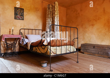 Francia Cher Berry Epineuil le Fleuriel il villaggio di infanzia di Alain Fournier il Grand scuola Meaulnes Alain Fournier camera da letto Foto Stock