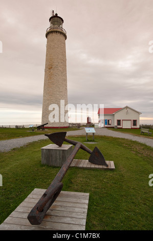 Cap des Rosiers faro, Gaspé, Quebec, Canada. Foto Stock