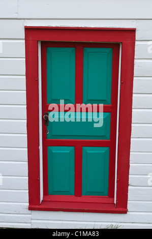 Finestra ornata nella cappella degli Indiani storici a Tadoussac, Quebec, Canada. Foto Stock