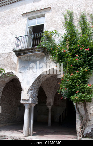 Villa a Ravello dove Wagner ha scritto alcune dell'anello ciclo. I suoi splendidi giardini e terrazze sono impostati in alta montagna Foto Stock