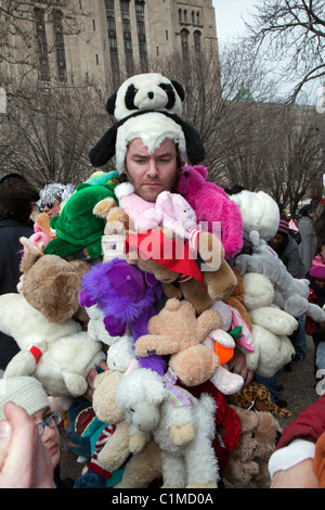 Festa di Primavera a bandire dello spirito del male di Le Nain Rouge da Detroit Foto Stock