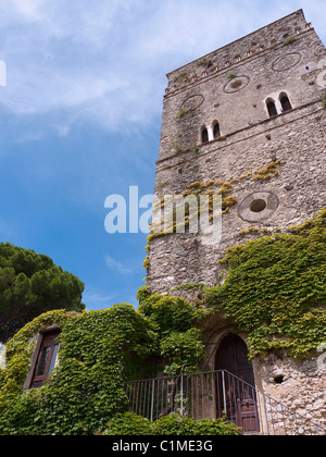 Villa a Ravello dove Wagner ha scritto alcune dell'anello ciclo. I suoi splendidi giardini e terrazze sono impostati in alta montagna Foto Stock