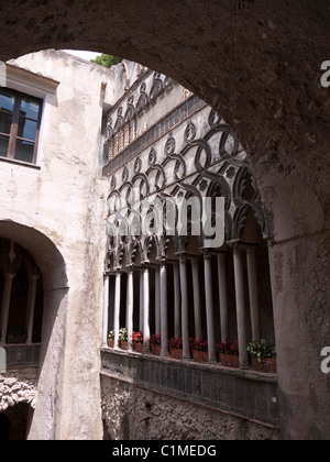 Villa a Ravello dove Wagner ha scritto alcune dell'anello ciclo. I suoi splendidi giardini e terrazze sono impostati in alta montagna Foto Stock