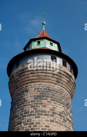 In Germania, in Baviera, Norimberga. Storico del secolo XI il castello imperiale (aka Kaiserburg) Foto Stock