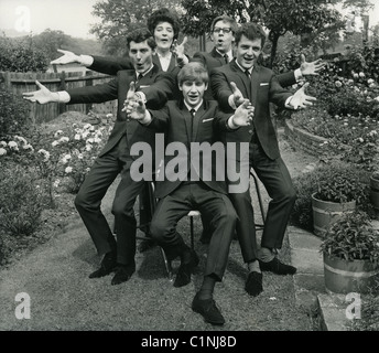 I favi REGNO UNITO gruppo pop nel 1964 con miele Lantree sui tamburi. Foto Tony Gale Foto Stock