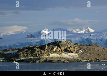 Rocky [Stonington Island] in [Marguerite Bay], [West Graham Land], Antartide Foto Stock