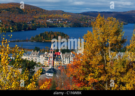 Canada, Provincia di Quebec, Laurentians, Mont-Tremblant ski resort Foto Stock