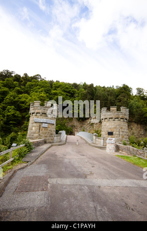 La Scozia, murene, Craigellachie Bridge, torri ad ingresso a ghisa ponte costruito da Thomas Telford Foto Stock