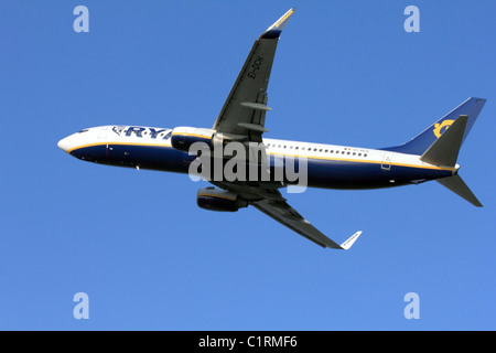 Ryanair Boeing 737-800 aereo Jet Aviation Leeds Bradford Airport Foto Stock