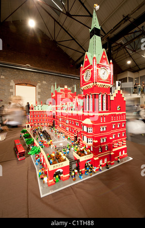 Un modello di Lego della stazione di St Pancras Foto Stock