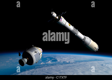 Un modulo di comando si avvicina ad un razzo in attesa in orbita intorno alla terra. Foto Stock