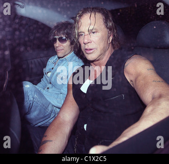 Attore americano Mickey Rourke lascia Stringfellows lapdancing club a 4.40am Londra Inghilterra - 27.08.09 Foto Stock