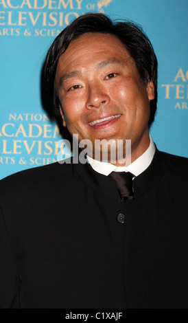 Tsai Ming la trentaseiesima diurno annuale Creative Arts Emmy Awards tenutosi al The Westin Bonaventure Hotel - Gli arrivi di Los Angeles, Foto Stock