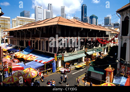 Singapore. Mercato delle perle in Chinatown durante la celebrazione del Capodanno cinese. 2006 © Bob Kreisel Foto Stock