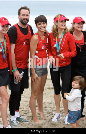 Jason Lee e Ceren Alkac competere nel 2009 Nautica Malibu Triathlon di Los Angeles, California, Stati Uniti d'America - 12.09.09 Foto Stock