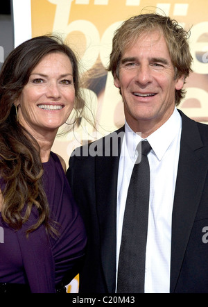 Scott Bakula e campo di Chelsea New York Premiere di 'L'informatore' mostrato al Ziegfield Theatre di New York City, Stati Uniti d'America - Foto Stock