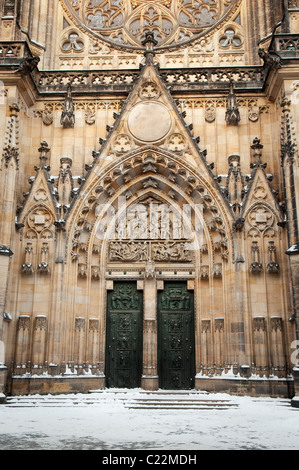 Ingresso alla Cattedrale di San Vito a Praga, Repubblica Ceca Foto Stock