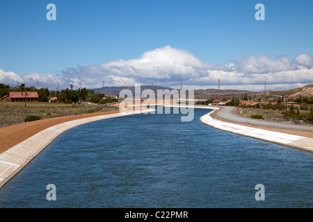 Il California acquedotto è stato il più grande e il più lungo dell'acqua sistema di trasporto Foto Stock