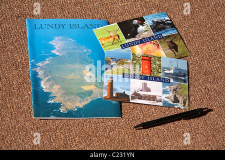 Lundy Island di cartoline e souvenir prenota in Marzo Foto Stock