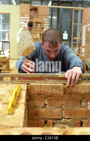 Muratura di apprendimento a Lambeth College technology Foto Stock