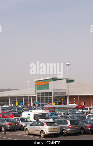 Supermercato Sainsburys a Longwater Retail Park in Norwich , Norfolk , Inghilterra , Inghilterra , Regno Unito Foto Stock