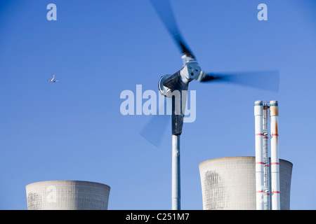 Una potenza di Sita da impianto di rifiuti a Billingham, Teeside, UK. L'impianto brucia rifiuti domestici Foto Stock