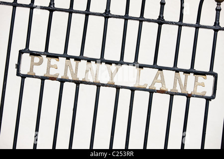 Ringhiera segno per Penny Lane, Liverpool Foto Stock